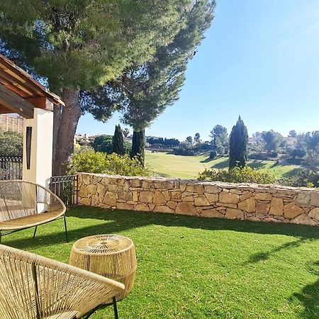Superbe Villa-Domaine Avec Golf Piscine Et Tennis Сен-Сир-сюр-Мер Экстерьер фото
