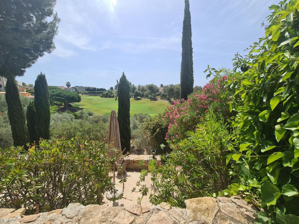 Superbe Villa-Domaine Avec Golf Piscine Et Tennis Сен-Сир-сюр-Мер Экстерьер фото