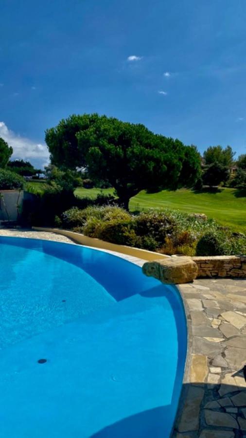 Superbe Villa-Domaine Avec Golf Piscine Et Tennis Сен-Сир-сюр-Мер Экстерьер фото