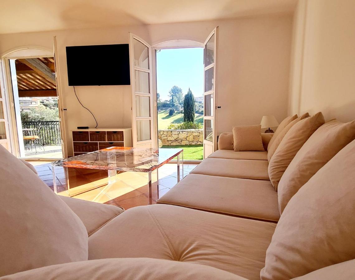 Superbe Villa-Domaine Avec Golf Piscine Et Tennis Сен-Сир-сюр-Мер Экстерьер фото